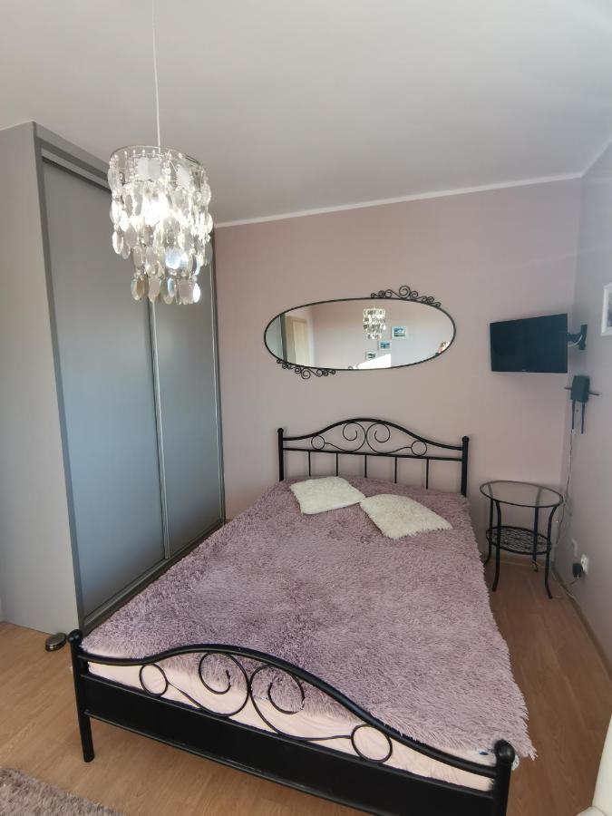 Anna Apartment Czarny Mlyn Exterior foto