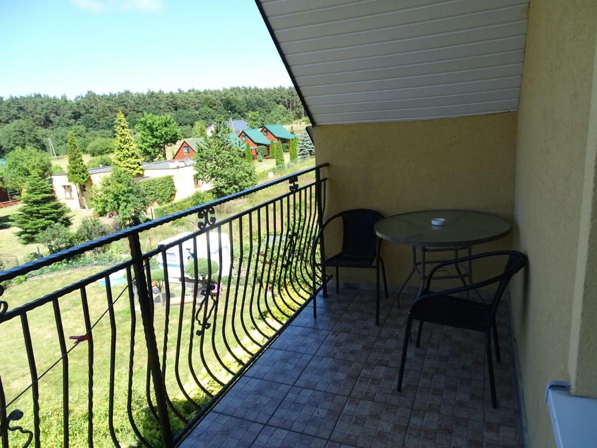 Anna Apartment Czarny Mlyn Exterior foto